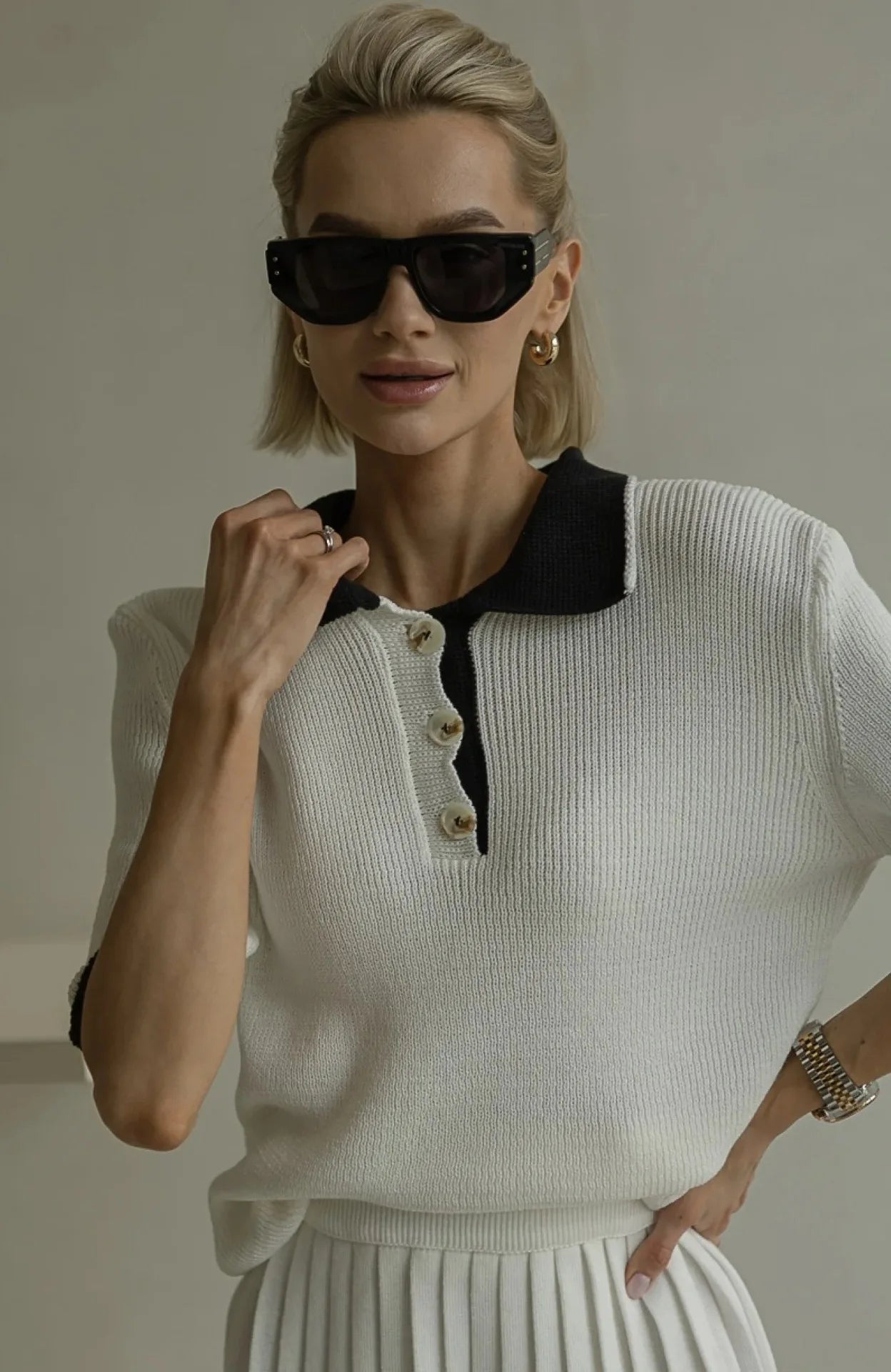 Lässiges Strick-Set mit einfarbigem Pullover und kurzem Rock für Damen, Frühling/Herbst, bequemer Street-Style, Polyester-Gewebe