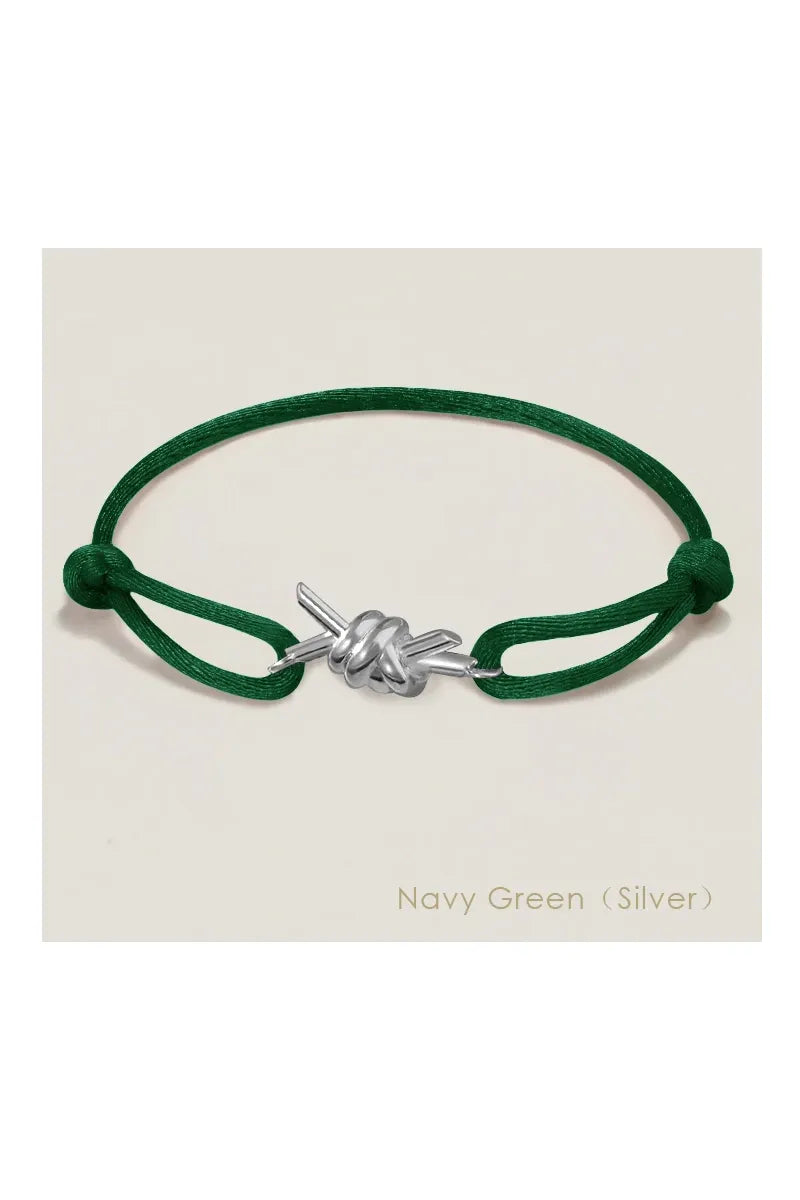 Knot Charm Armband – Glücksarmband