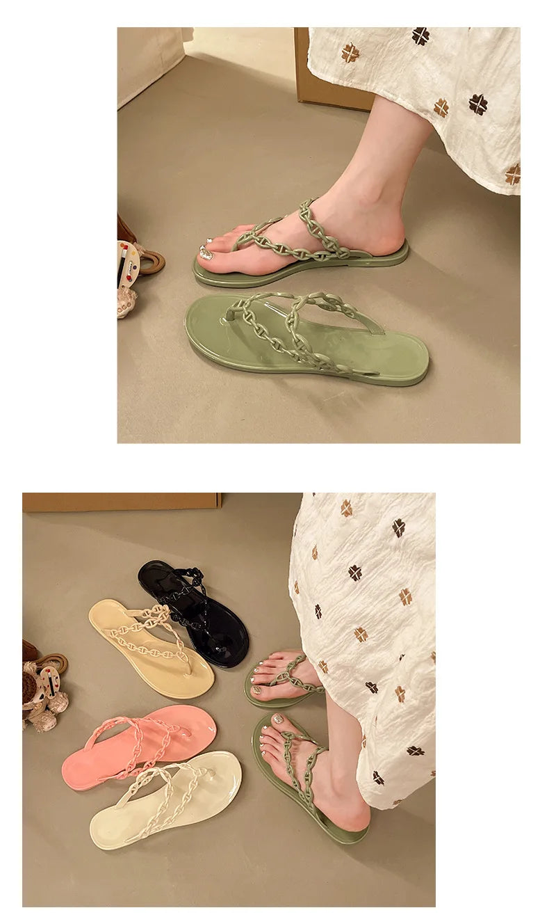 Anti-Slip Flat Sandals Women's Outdoor Beach Slippers Crystal Rhinestone Thong Slippers PVC Material Comfortable Casual Shoes