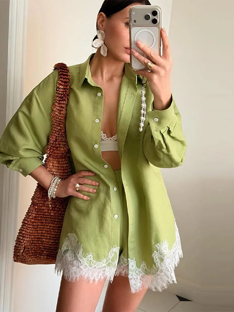 Strandhemden & Shorts Outfits für Damen: Revers, Einreiher, Lange Ärmel, Spitzen-Patchwork-Sets – Frühling/Sommer 2026 Urlaubs-Sets für Frauen