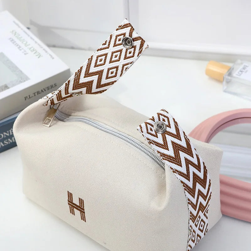 Portable Travel Cosmetic Bag Large Capacity Handheld Toiletry Bag Luxury Canvas Foldable Storage Bag for Makeup And Travel
