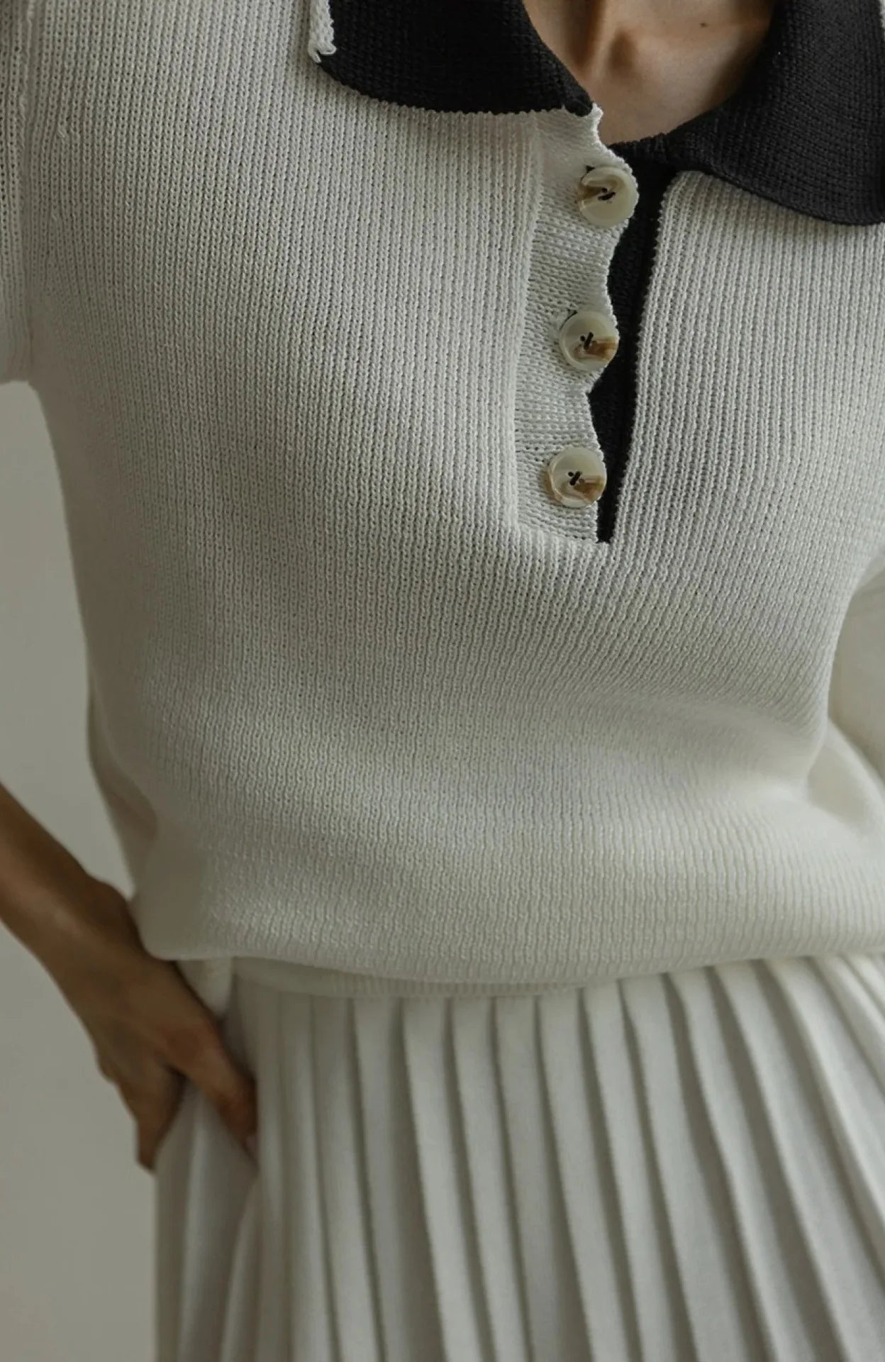 Lässiges Strick-Set mit einfarbigem Pullover und kurzem Rock für Damen, Frühling/Herbst, bequemer Street-Style, Polyester-Gewebe