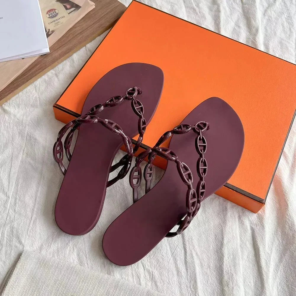 2026 Chain Pig Nose Flip-flops with Bright Jelly Shoes Wearing Flat Beach Toe Cool Slippers Women New