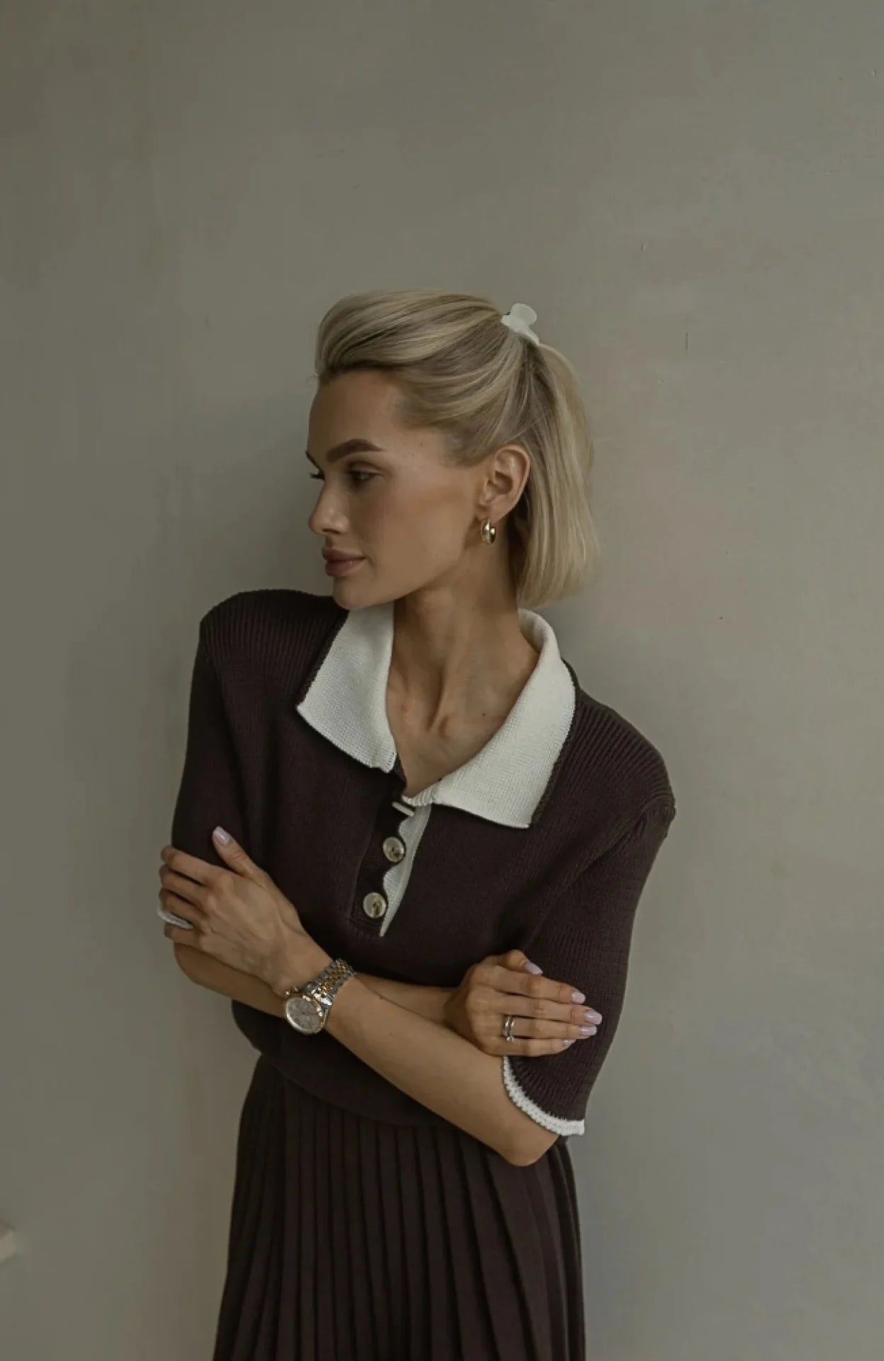 Lässiges Strick-Set mit einfarbigem Pullover und kurzem Rock für Damen, Frühling/Herbst, bequemer Street-Style, Polyester-Gewebe