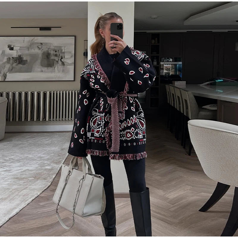 2026 frühling Quaste Gestrickte Jacquard frauen Strickjacken Lose Patchwork V-ausschnitt Langarm Dicke Warme Pullover Dame Neue Strickwaren