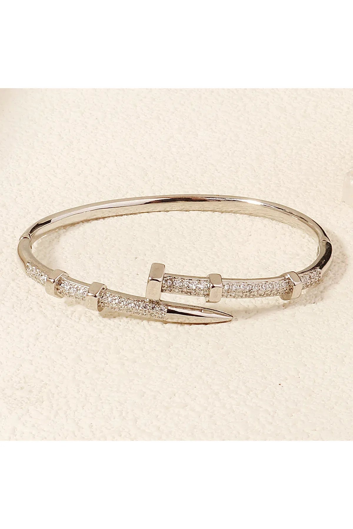 Zirkon Armreif – Eleganter offener Damen-Armreif