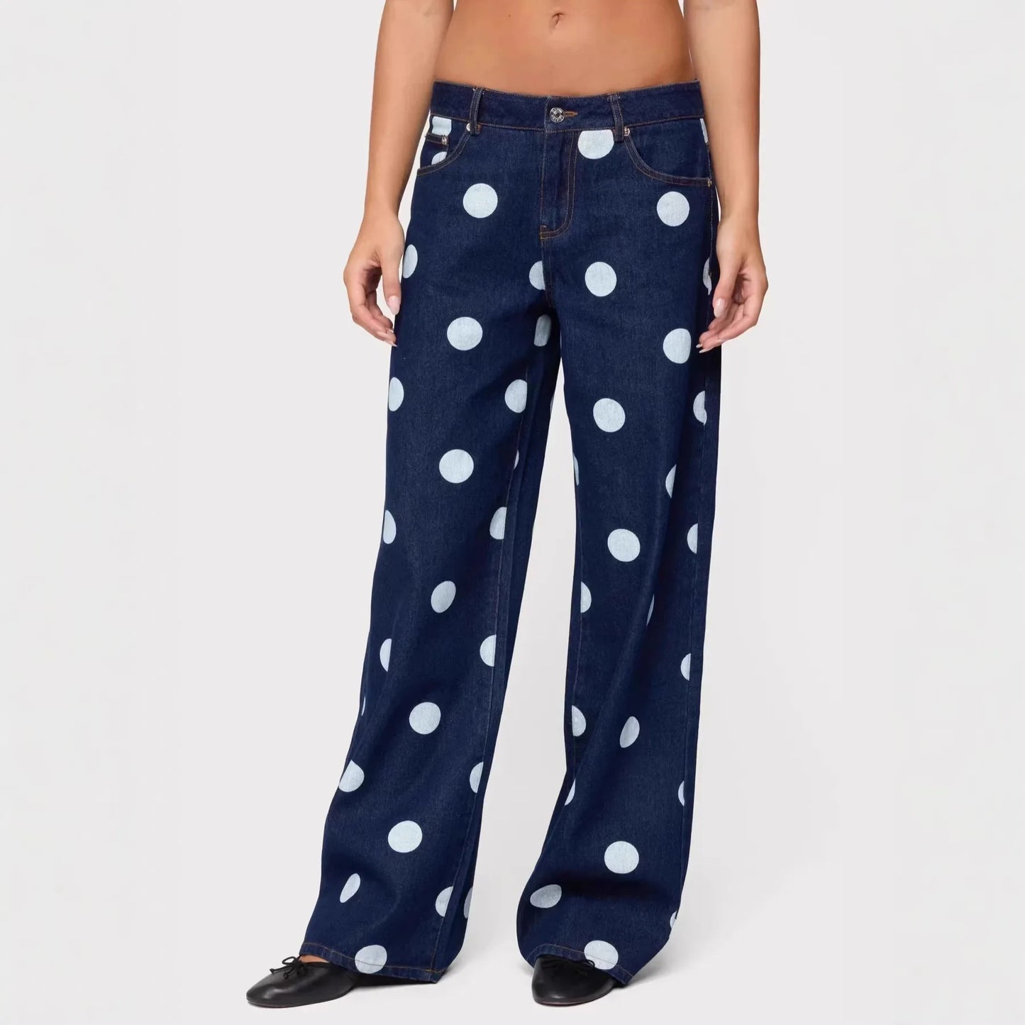 Lässige Gepunktete Denim-Jeans für Damen in Dunklen Farben, Gerade Geschnittene Lange Hose im Komfortablen Pendler-Stil aus Baumwollstoff