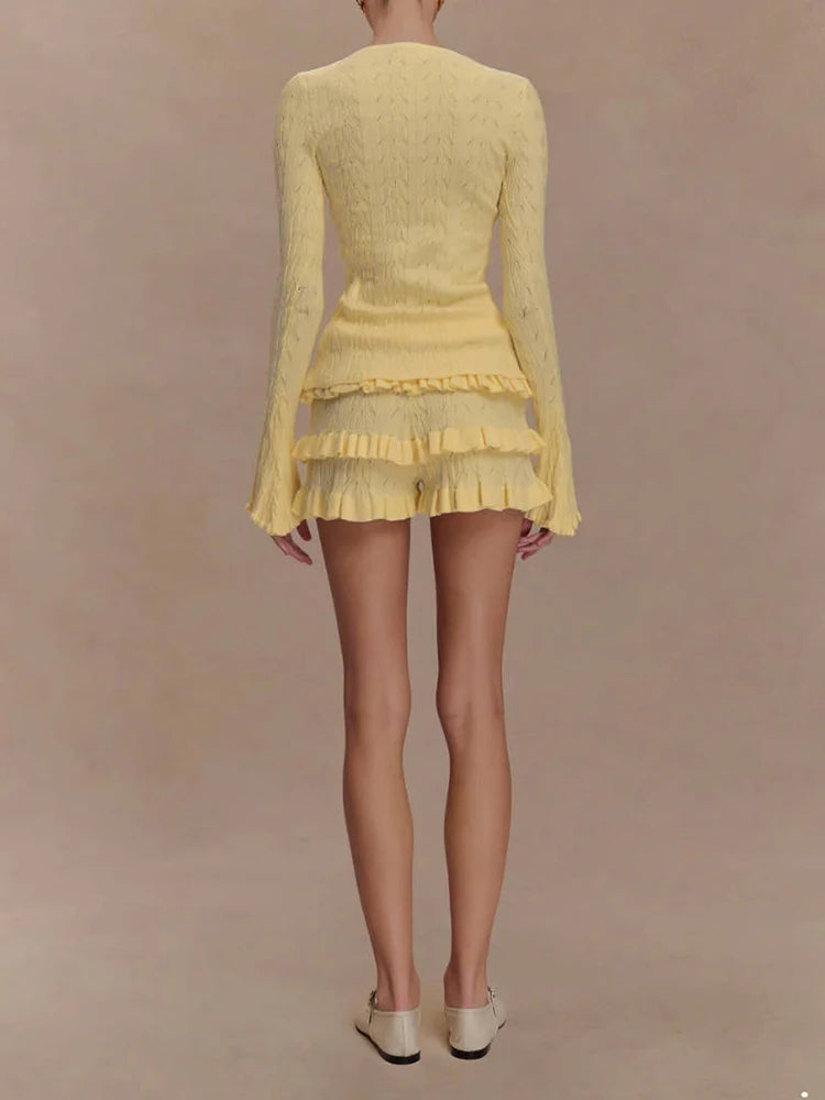 TARXUXY Strickjacke Shorts Anzug frauen Langarm Sexy Hohl Top Mode Dünne Shorts Rüschen Splice Weibliche Shorts Sets