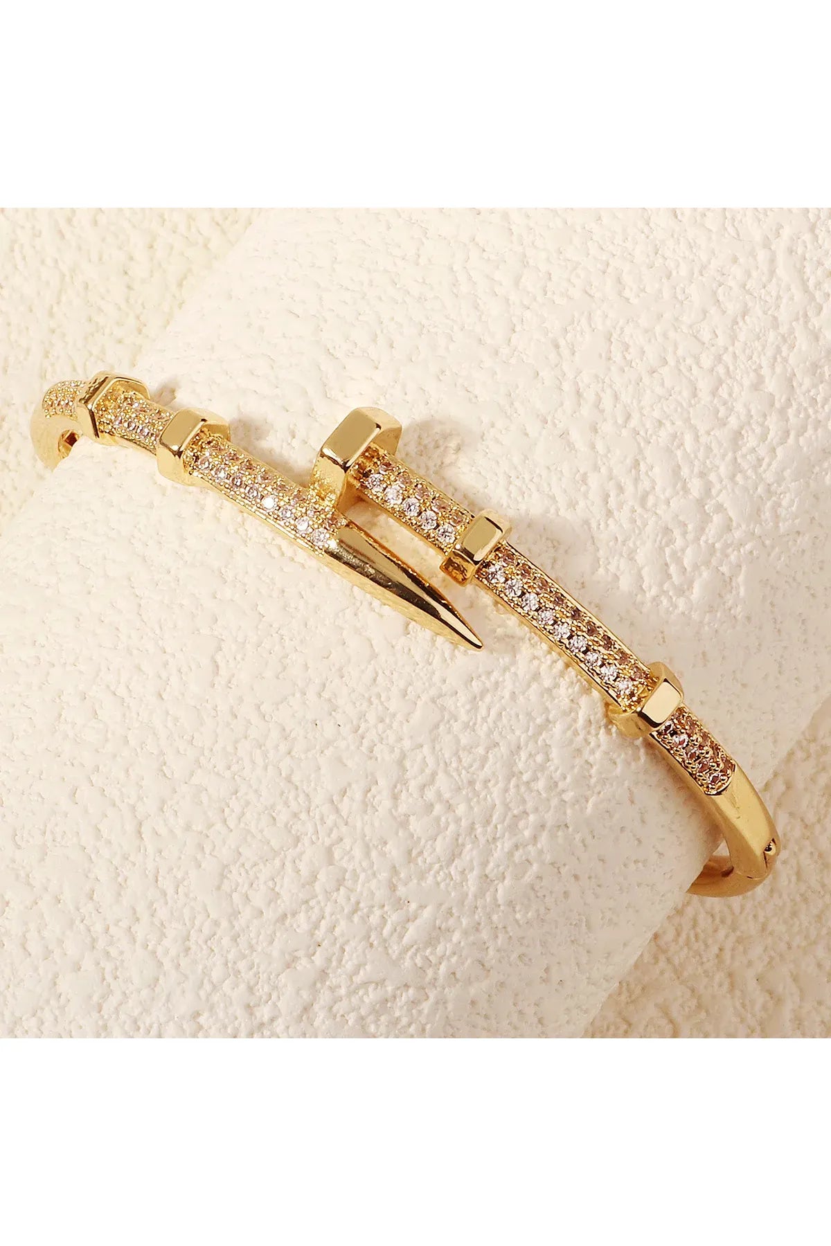 Zirkon Armreif – Eleganter offener Damen-Armreif