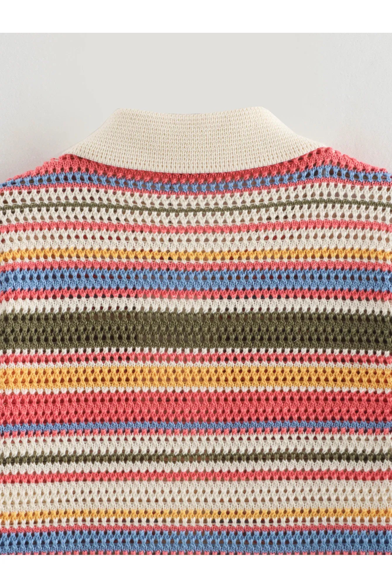 Frauen Patchwork Gestreiften Aushöhlen Häkeln Gestrickte Crop Pullover Shorts Set Kurzarm Polo Kragen Pullover Stricken Shorts Anzug Y2K