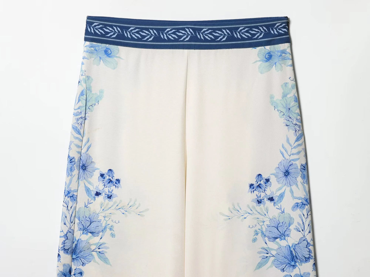 Women's 2026 new spring outfit with European and American style fashionable and simple printed Lyocell shirt and pants set
