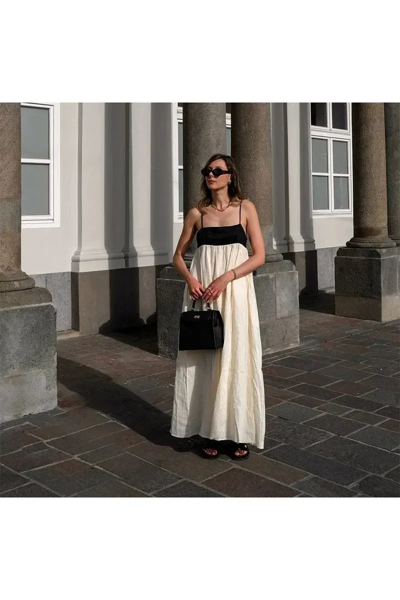 Besellics Noir Écru Maxi Dress