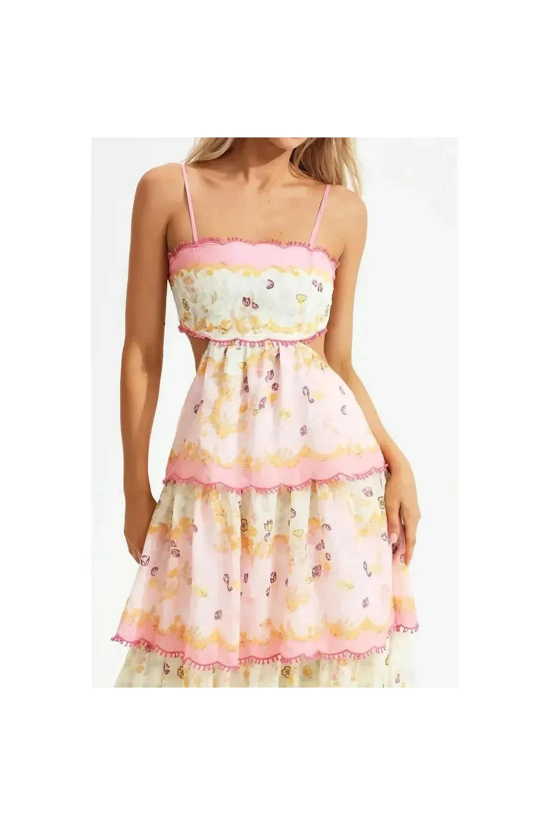 Floraler Traum in Rosa – Das Statement-Kleid des Sommers.