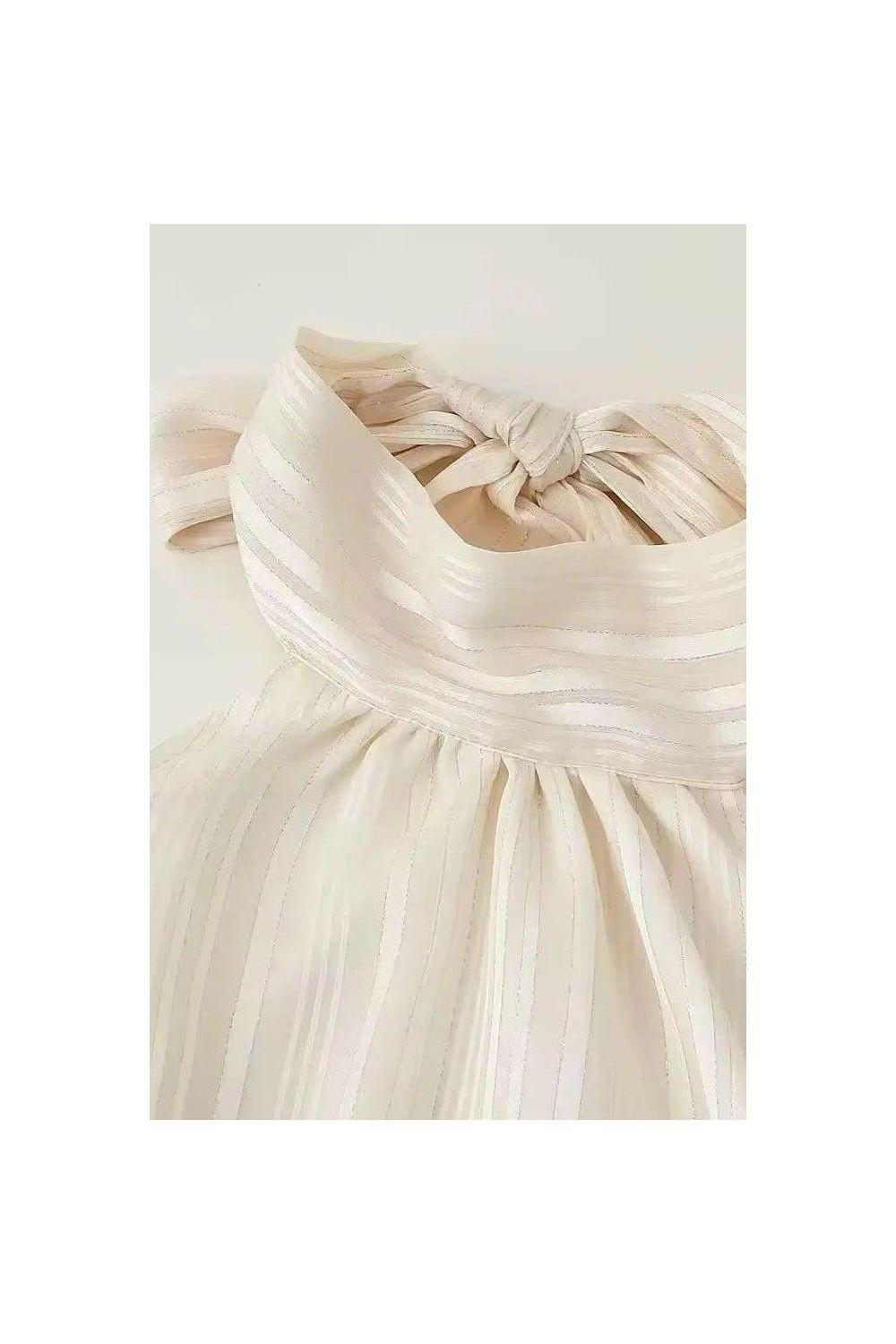 Lace Dream Dress mit verspieltem Twist.