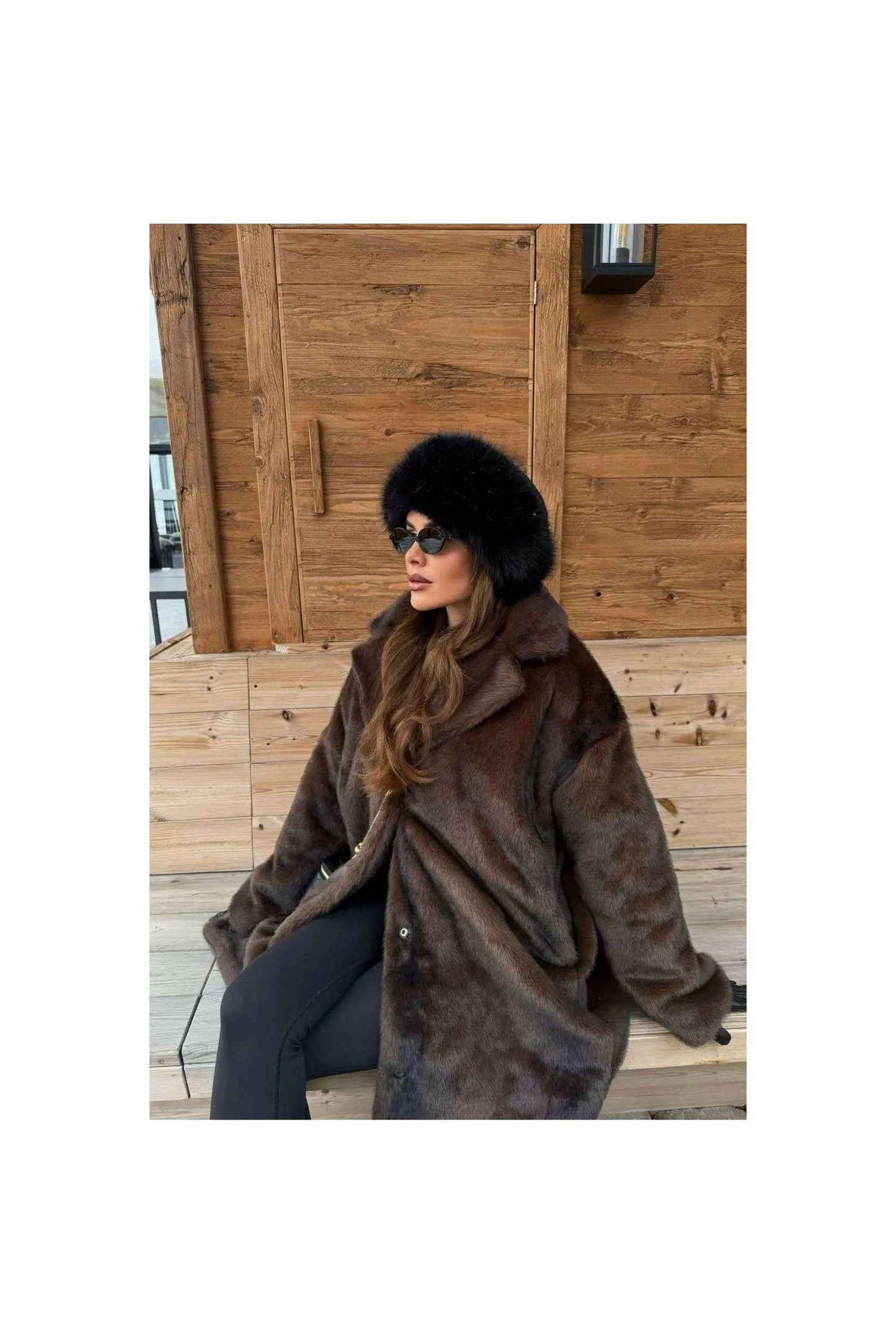 ROYAL LUXE – Kunstpelzmantel für Damen.