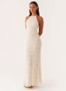 Celeste Maxikleid, elegantes cremefarbenes Halterneck-Kleid mit fließender Silhouette, ideal für besondere Anlässe.