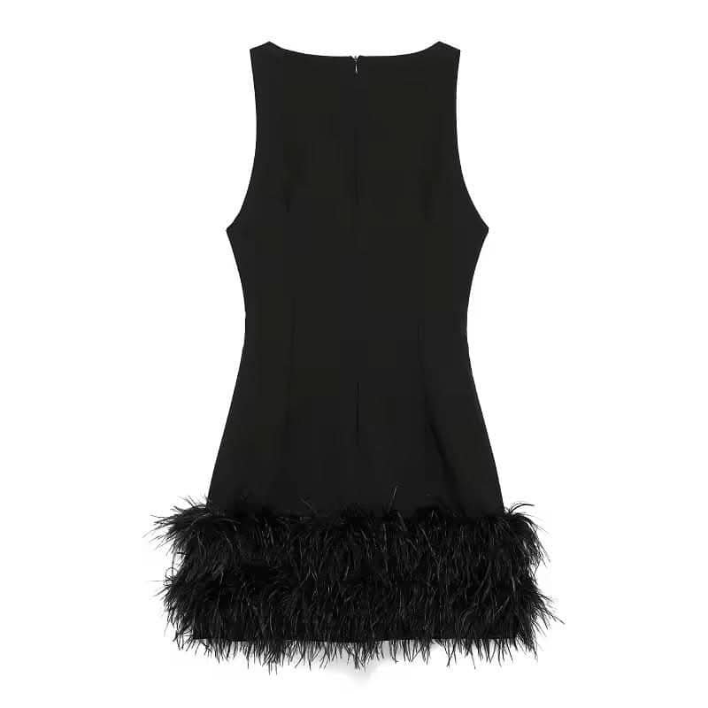 Black Grace Feather - Besellics 