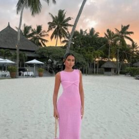 Candice Whisper - Elegantes Strandkleid online kaufen