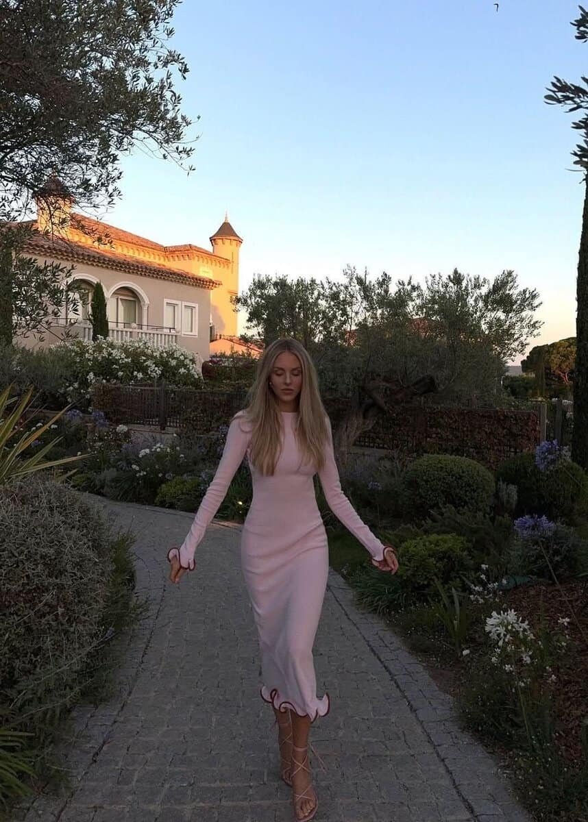 Rosie Elegance - Besellics
