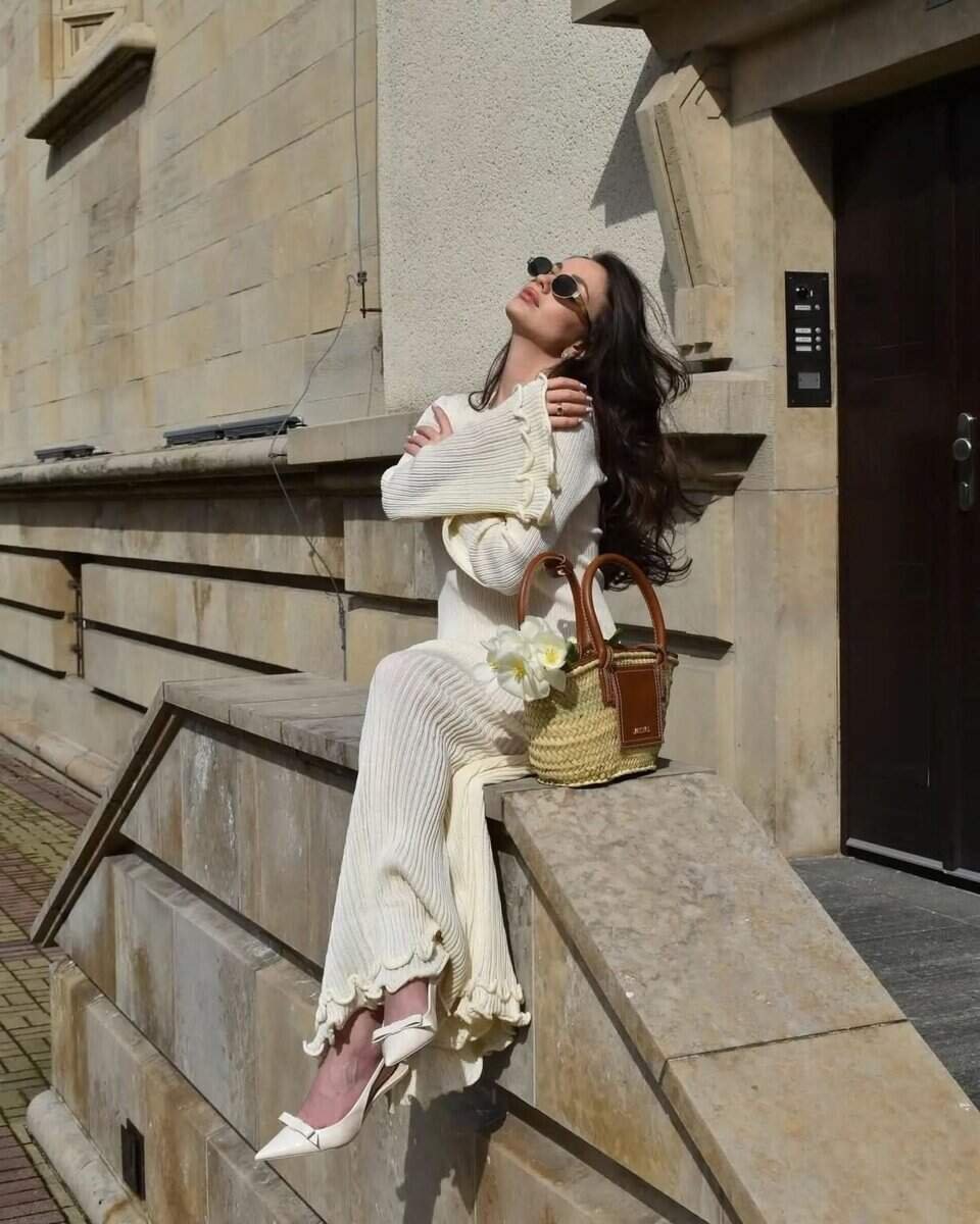 Sophia: Classic Elegance and Chic Style for Every Moment - Besellics