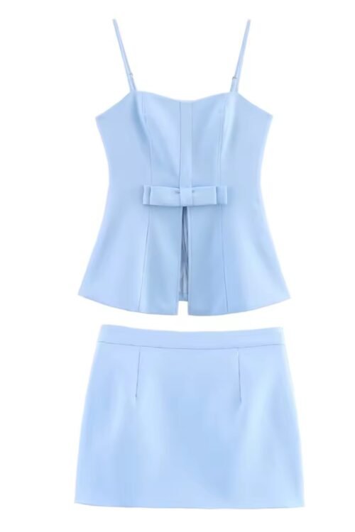 Blue Belle – 2-teiliges Sommer-Set aus Top & Minirock in Babyblau