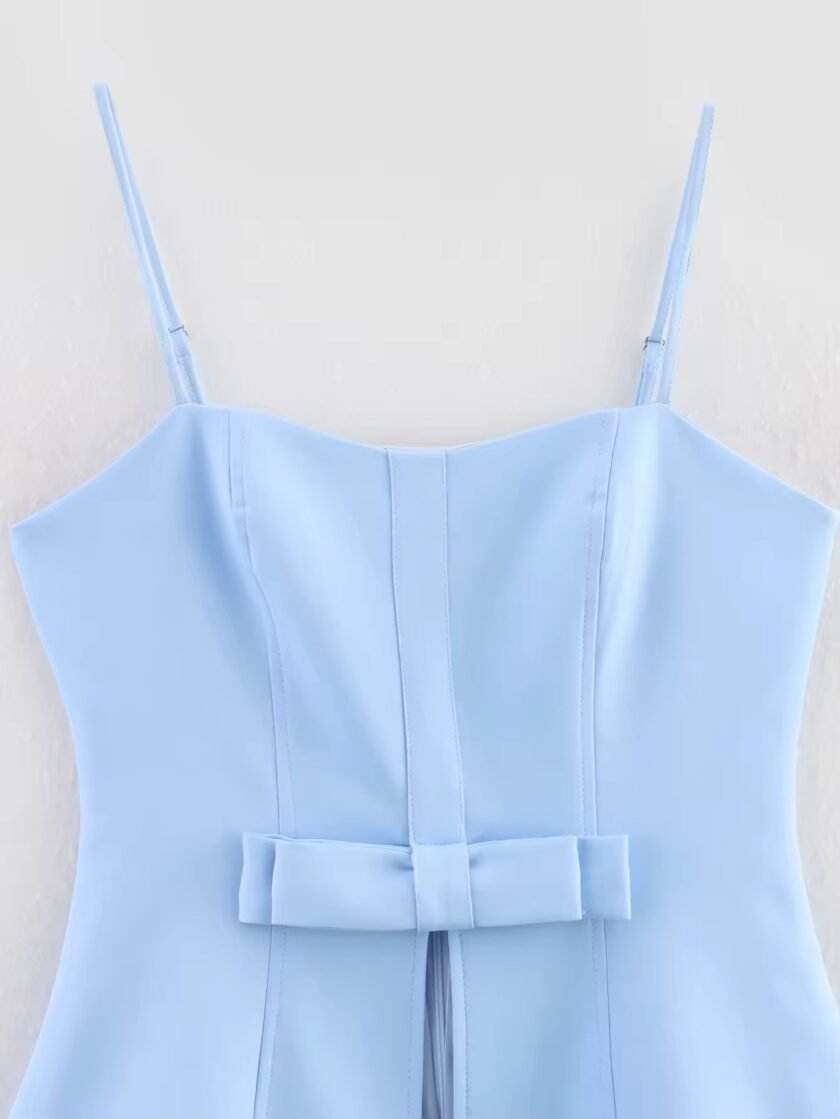Blue Belle – 2-teiliges Sommer-Set aus Top & Minirock in Babyblau - Image 3