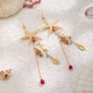 Golden Ocean – Boho Seestern Ohrringe mit Muschel- & Perlenanhängern