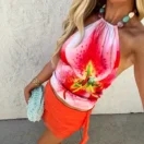 🌺 Halterneck Top mit Lilienprint – Sommerliche Eleganz trifft Farbenpracht