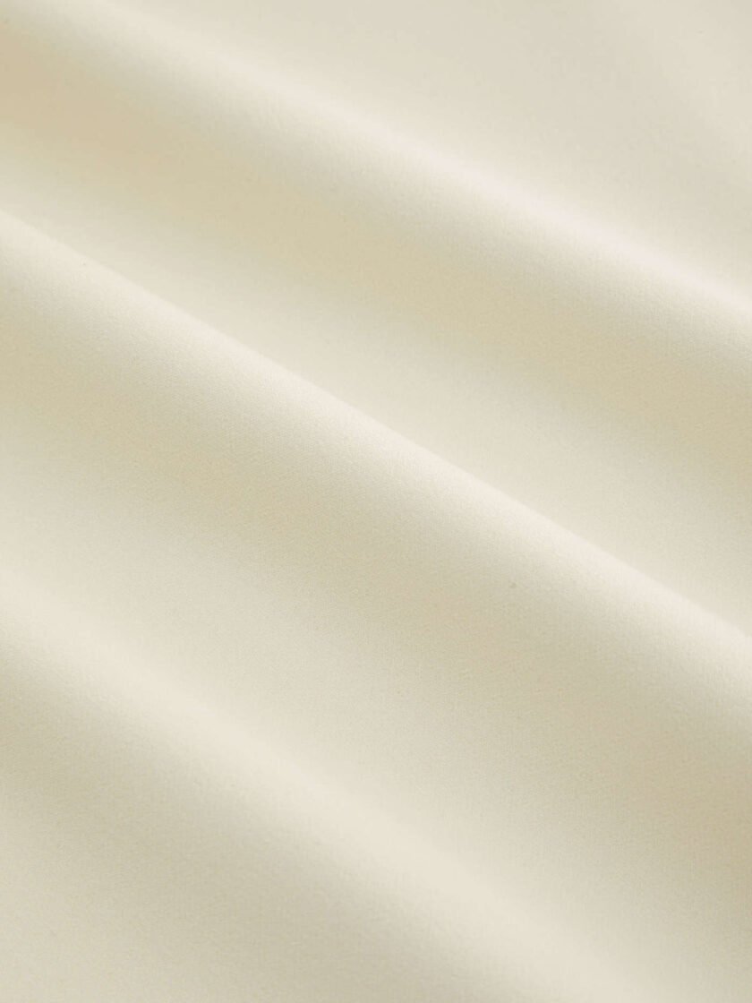 Asymmetrisches Kleid „Elegant Charm“ – Cremeweiß - Image 6
