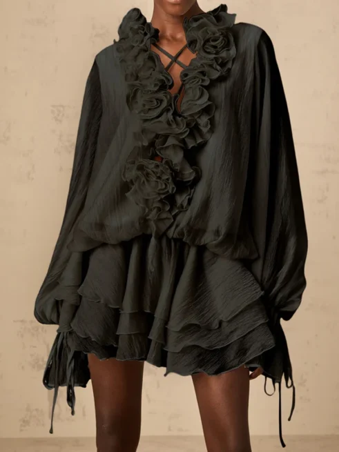 Elegantes Rüschenkleid aus Seidenmischung – Bild 2