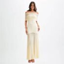 Alessia Off-Shoulder Maxi Kleid – Zeitlose Eleganz mit moderner Raffinesse